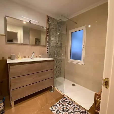En El Centro De Apartamento Oviedo